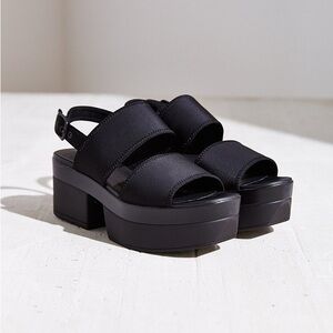 VAGABOND Platform Sandals